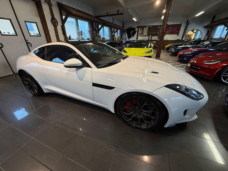 Jaguar F-Type bild 21