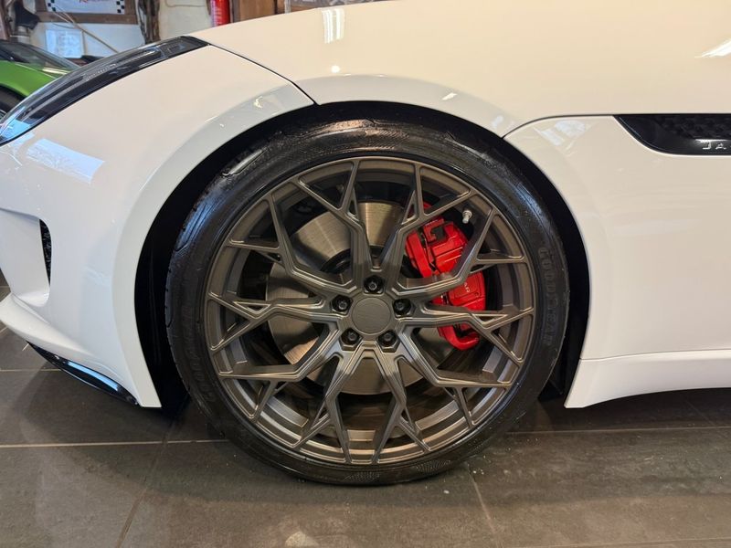 Jaguar F-Type bild 10