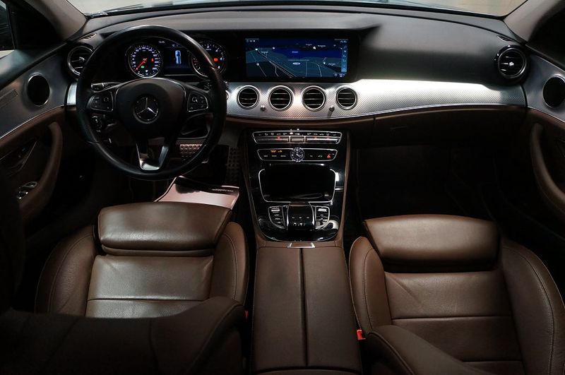 Mercedes E220 bild 7