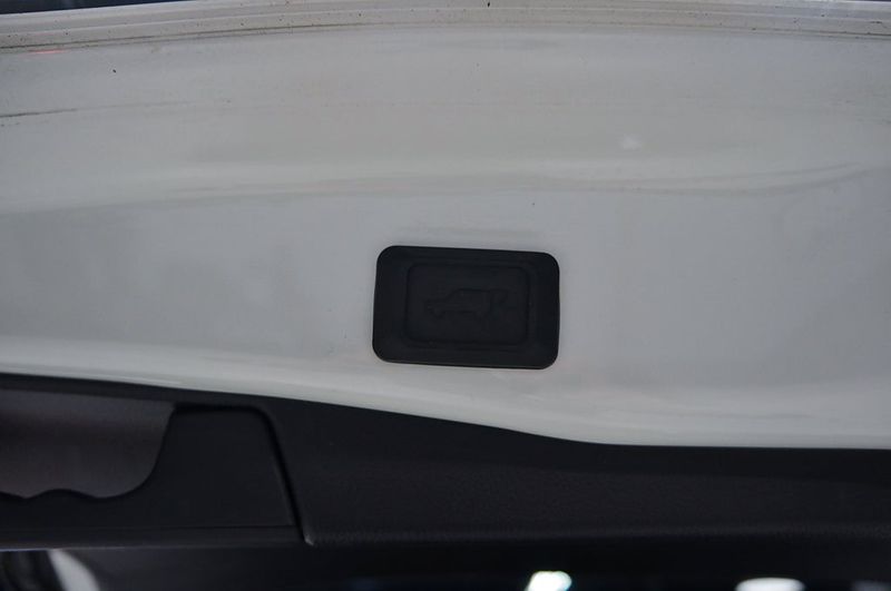 Toyota RAV4 bild 13