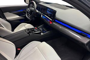 BMW M5 bild 13