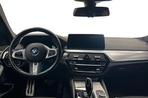 BMW 530 bild 9