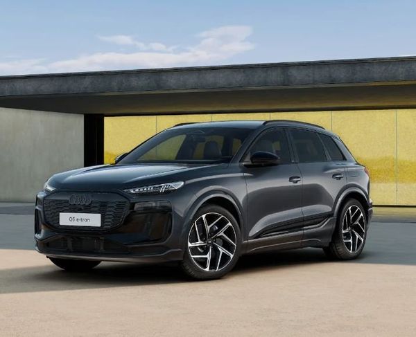 Audi Q6 e-tron quattro S-Line FRÅN 939.000 - 2025