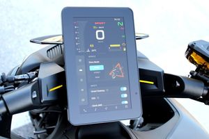 CFMOTO 800 NK bild 16