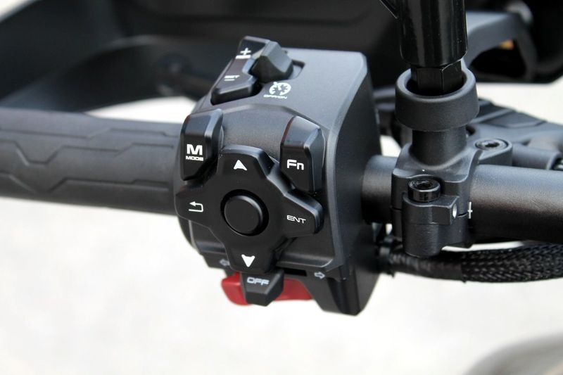 CFMOTO 800 MT-X bild 15