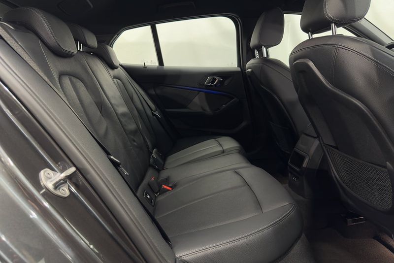 BMW 120 bild 21