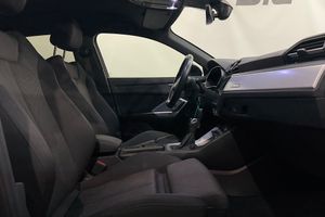 Audi Q3 bild 20