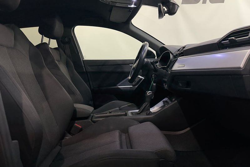 Audi Q3 bild 20