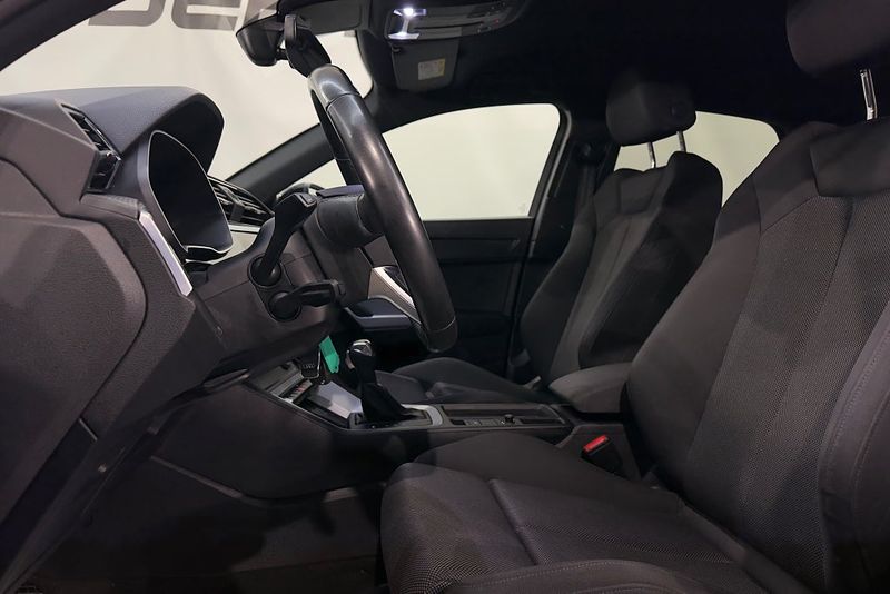 Audi Q3 bild 7