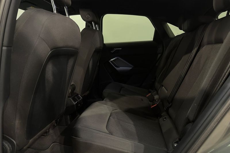 Audi Q3 bild 21