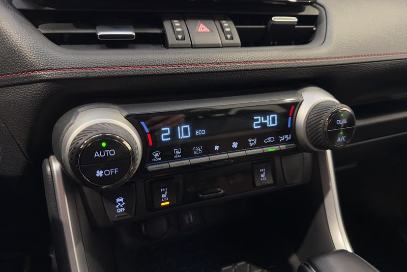 Toyota RAV4 bild 19