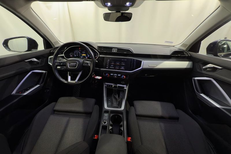 Audi Q3 bild 15