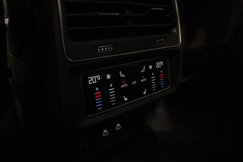 Audi SQ7 bild 25