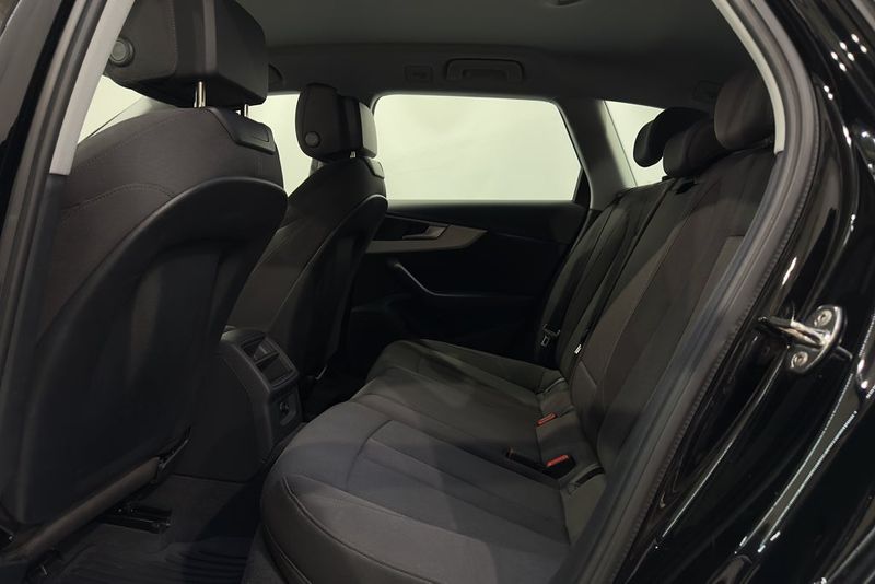 Audi A4 bild 20
