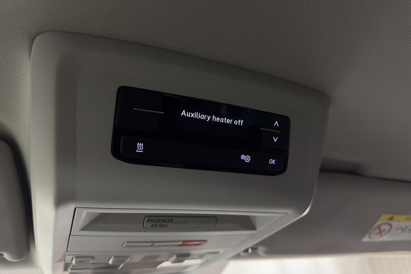 Volkswagen Caravelle bild 16