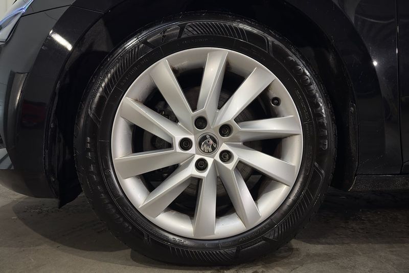 Skoda Superb bild 23