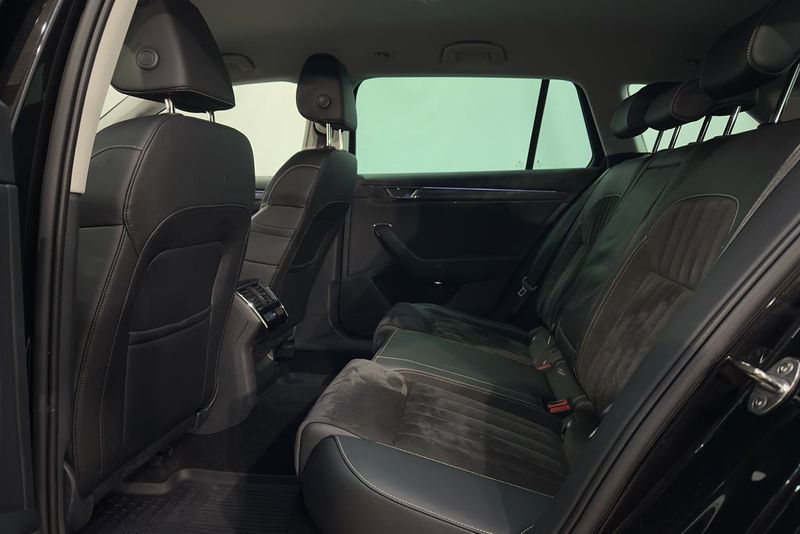 Skoda Superb bild 22