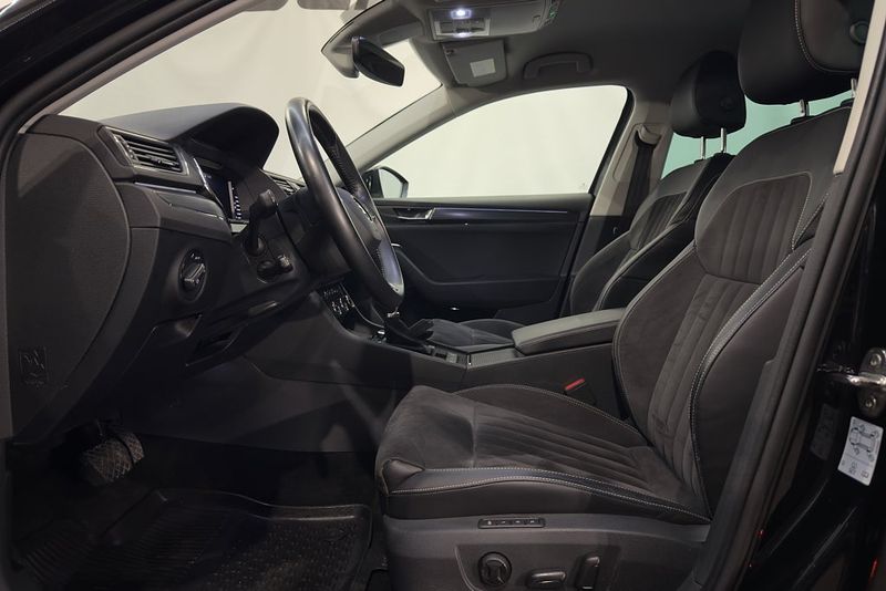 Skoda Superb bild 8