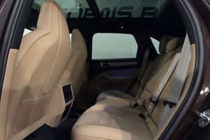 Porsche Cayenne bild 25