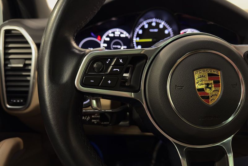 Porsche Cayenne bild 14