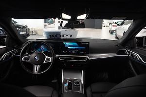 BMW i4 bild 11