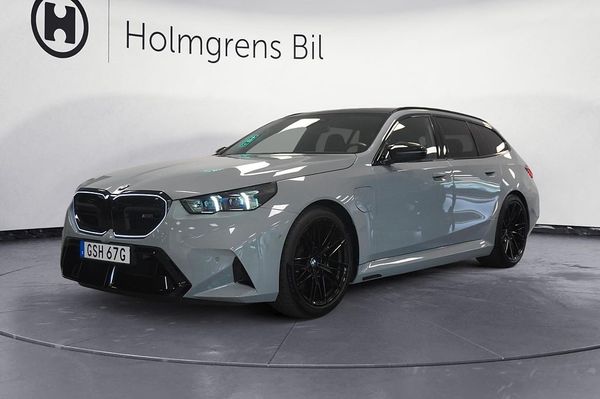 BMW M5 Touring Innovation DAP Pano Bw Drag | Ränta 3,95% - 2026