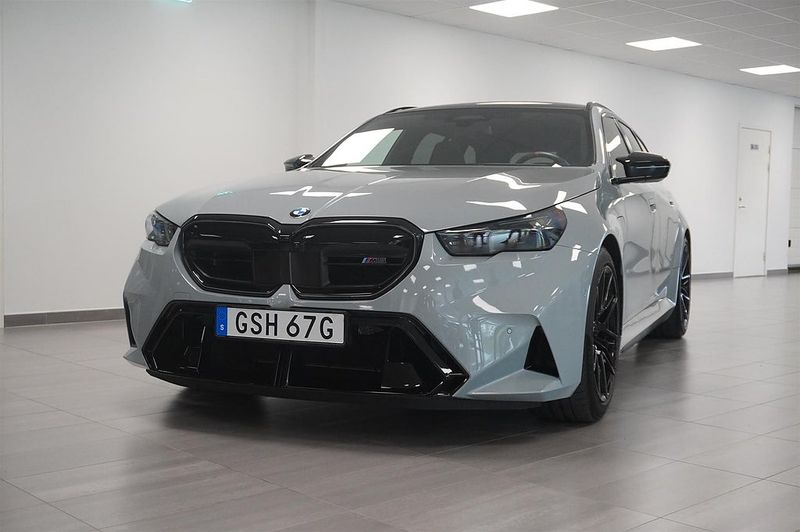BMW M5 bild 2