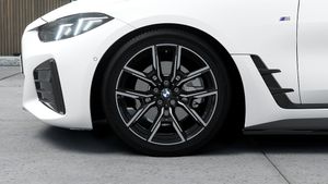 BMW i4 bild 7
