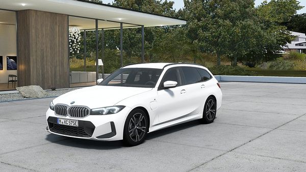 BMW 330 330e xDrive Touring M Sport Tonade Drag Företagskampanj - 2027