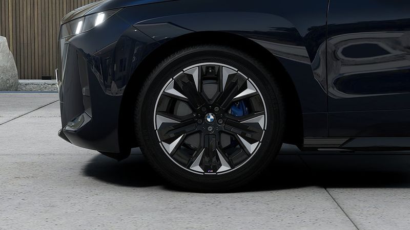 BMW iX bild 3