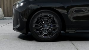 BMW iX bild 7