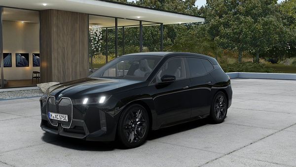 BMW iX xDrive60 Supercharged Ed M Sport Drag Innovation B&W | Ränta - 2027