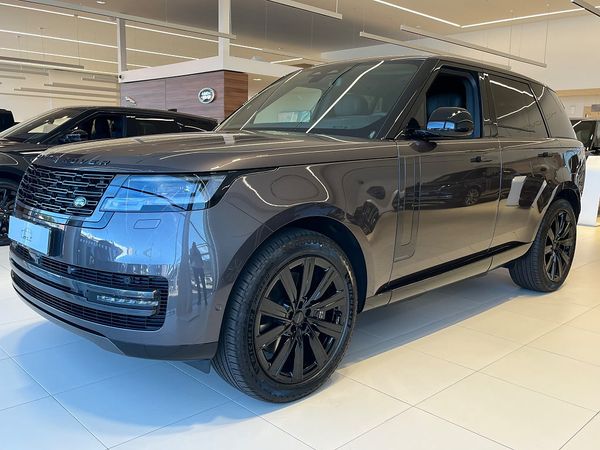 Land Rover Range Rover P550e Autobiography - 2026