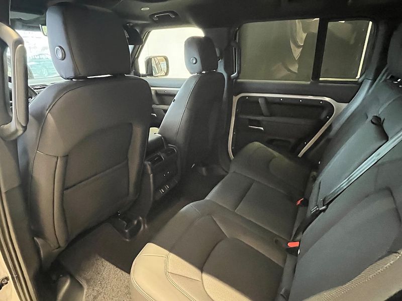Land Rover Defender bild 7