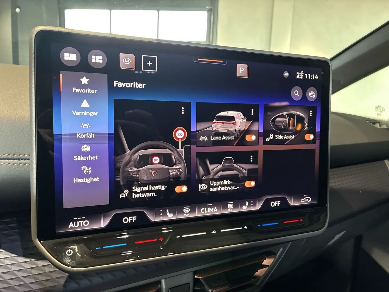 Vehicle image 22