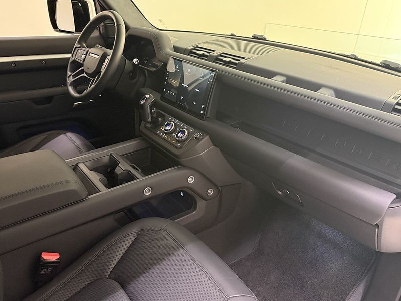 Land Rover Defender bild 16