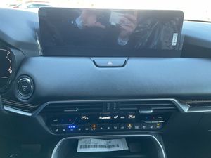 Mazda CX-80 bild 14