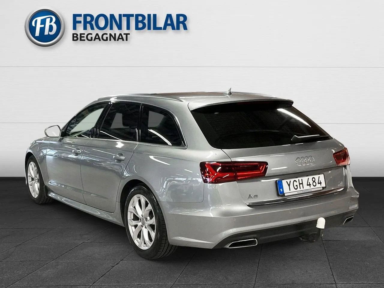 Vehicle image 7