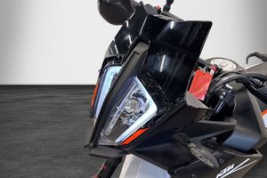 KTM 890 SMT bild 6
