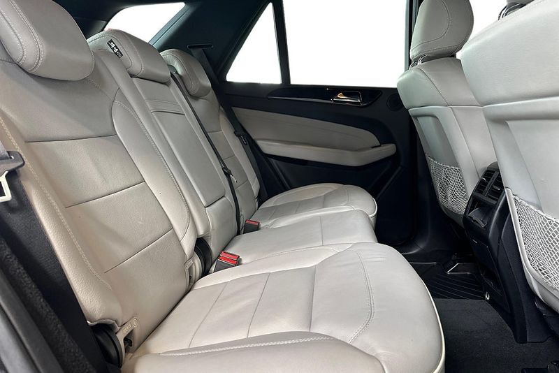 Mercedes ML350 bild 12