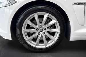Jaguar XF bild 10
