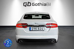 Jaguar XF bild 6