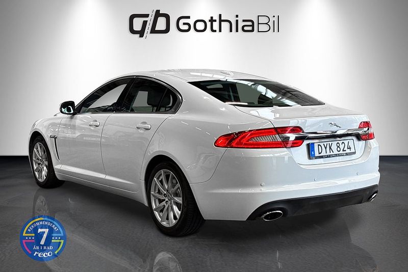 Jaguar XF bild 7