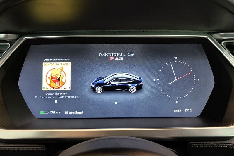 Tesla Model S bild 14