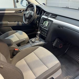 Skoda Superb bild 8