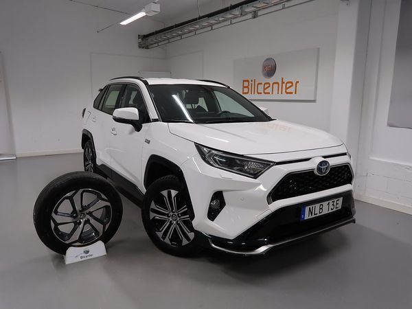 Toyota RAV4 Plug-in Hybrid AWD V-Däck ingår Kamera-CarPlay-Keyless- - 2022