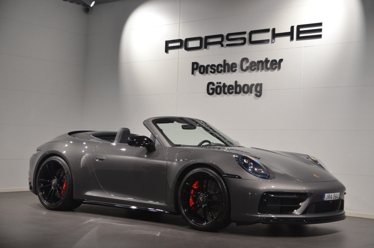 Porsche 992