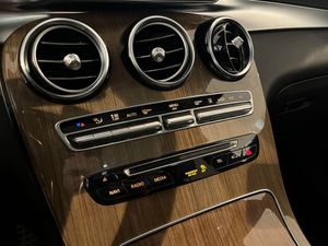 Mercedes GLC250 bild 22