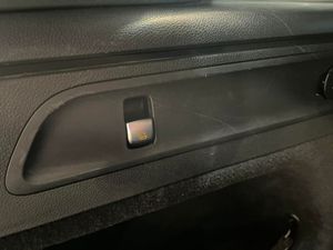 Mercedes GLC250 bild 13