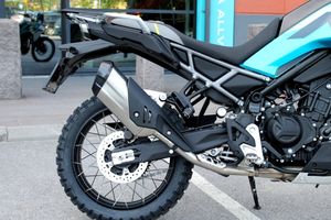 CFMOTO 450 MT bild 17
